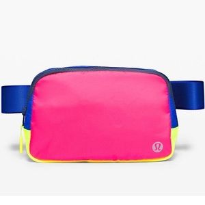 Lululemon Everywhere Belt Bag 1L